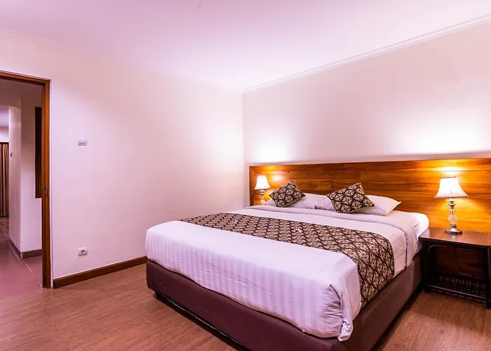 Plagoo Hotel 4*